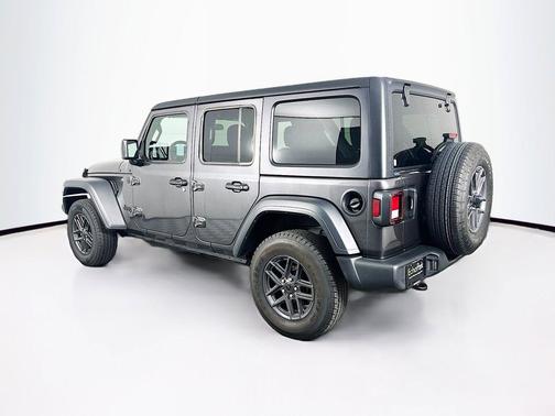 Granite Crystal Metallic Clearcoat 2025 Jeep Wrangler Sport S