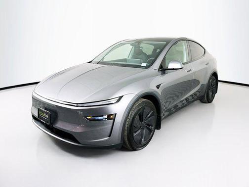 2026 Tesla Model Y Premium Rear-Wheel Drive