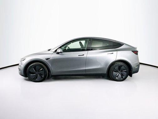 2026 Tesla Model Y Premium Rear-Wheel Drive