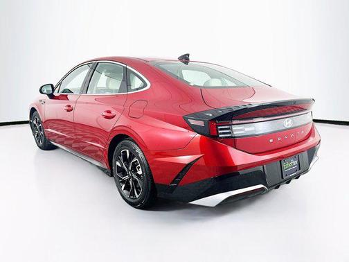 Ultimate red 2025 Hyundai SONATA SEL