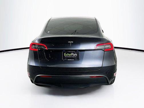 2024 Tesla Model Y Long Range Single Motor Rear-Wheel Drive