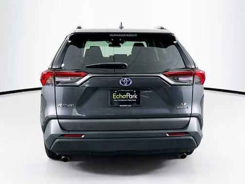 2020 Toyota RAV4 Hybrid LE