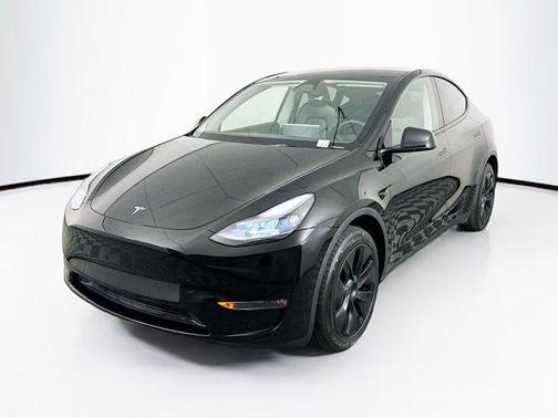 2025 Tesla Model Y Long Range Dual Motor All-Wheel Drive