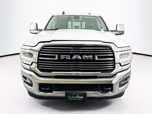 Bright White Clearcoat 2023 RAM 2500 Laramie Crew Cab 4x4 6'4' Box