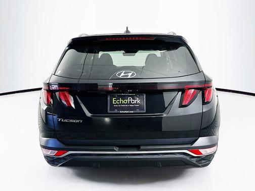 Black Pearl 2024 Hyundai TUCSON SEL