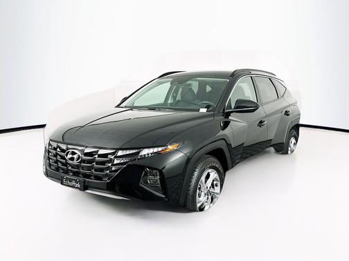 Black Pearl 2024 Hyundai TUCSON SEL