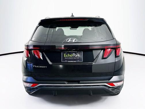 Black Pearl 2024 Hyundai TUCSON SEL