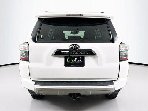 2024 Toyota 4Runner TRD Off Road