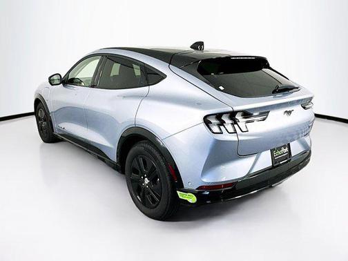 2022 Ford Mustang Mach-E California Route 1