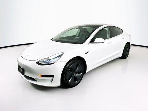 2019 Tesla Model 3 Standard Range