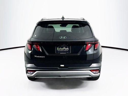 Phantom Black 2025 Hyundai TUCSON SEL