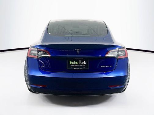 Deep Blue Metallic 2019 Tesla Model 3 Long Range