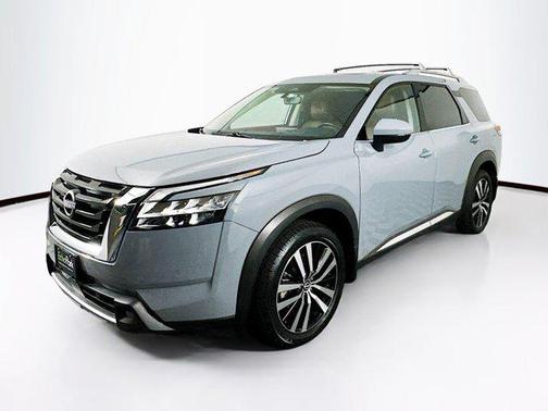 2023 Nissan Pathfinder Platinum 4WD