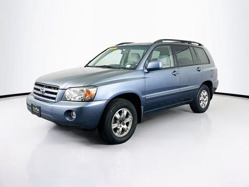 2004 Toyota Highlander Base
