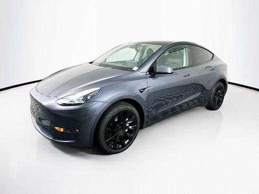 2023 Tesla Model Y Long Range Dual Motor All-Wheel Drive