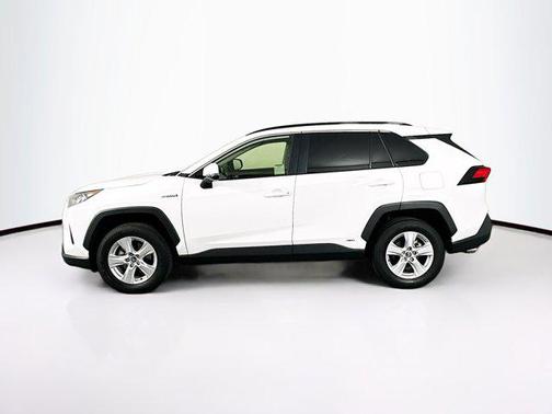 2021 Toyota RAV4 Hybrid LE