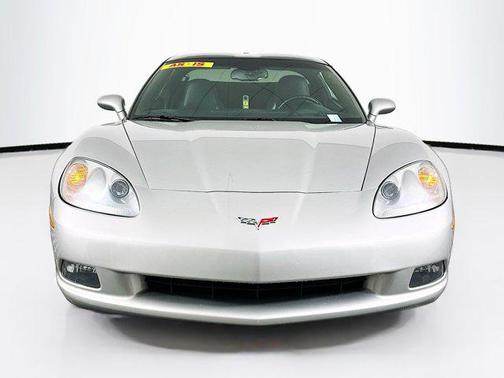 2005 Chevrolet Corvette Base