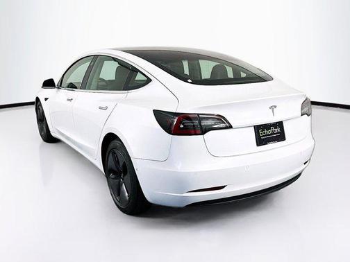 Pearl White Multi-Coat 2019 Tesla Model 3 Standard Range Plus