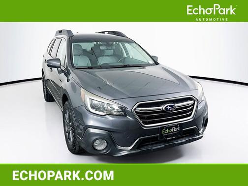 Magnetite Gray Metallic 2018 Subaru Outback 2.5i Premium
