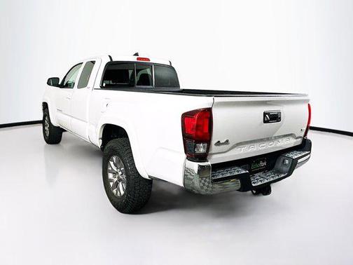 2018 Toyota Tacoma SR5