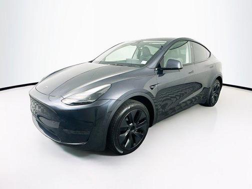 2025 Tesla Model Y Long Range Dual Motor All-Wheel Drive