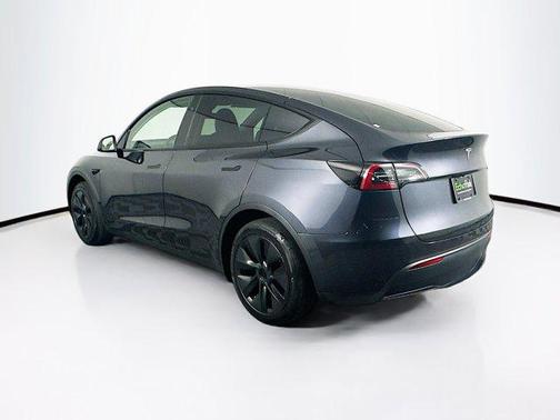 2025 Tesla Model Y Long Range Dual Motor All-Wheel Drive