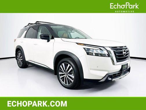2022 Nissan Pathfinder Platinum 2WD