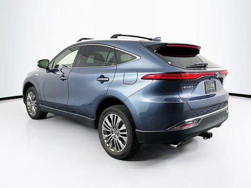 Coastal Gray Metallic 2021 Toyota Venza XLE