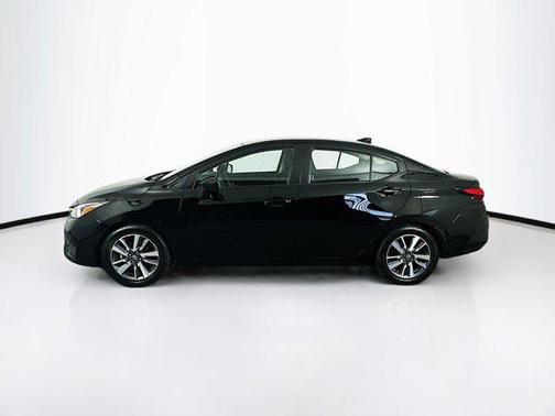 2023 Nissan Versa 1.6 SV