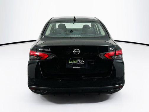 2023 Nissan Versa 1.6 SV