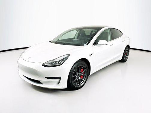 2020 Tesla Model 3 Standard Range Plus