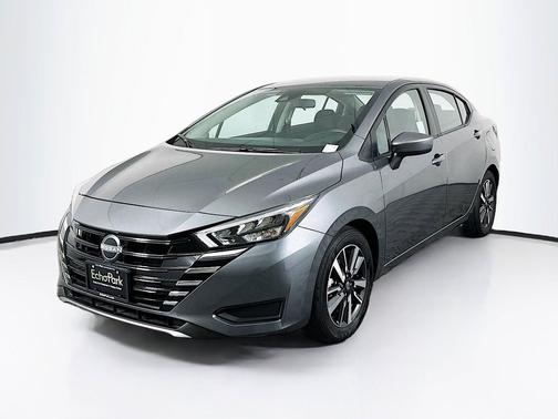 Gun Metallic 2025 Nissan Versa 1.6 SV