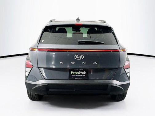 Ecotronic Gray Pearl 2024 Hyundai KONA SEL