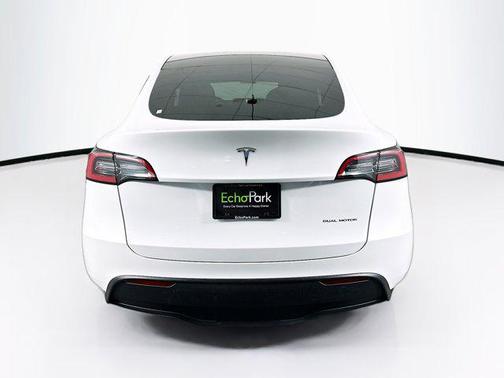 2024 Tesla Model Y Long Range Dual Motor All-Wheel Drive