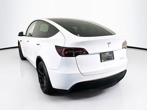 2024 Tesla Model Y Long Range Dual Motor All-Wheel Drive