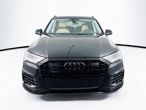 2023 Audi Q7 55 Premium Plus