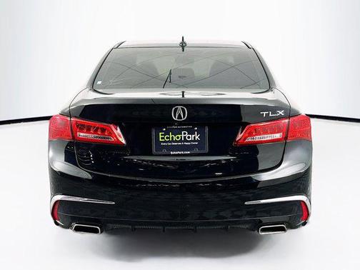 2018 Acura TLX Base