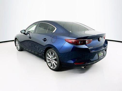 2022 Mazda Mazda3 FWD w/Select Package