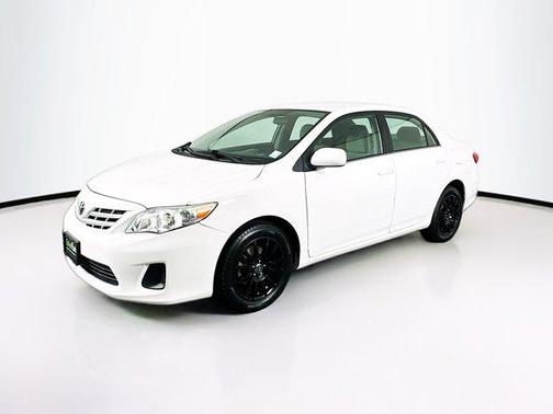 2013 Toyota Corolla LE