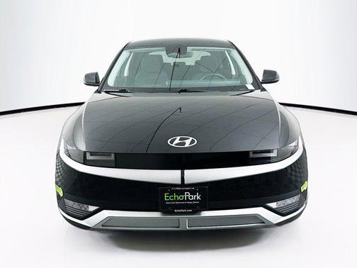 2023 Hyundai IONIQ 5 SE Standard Range