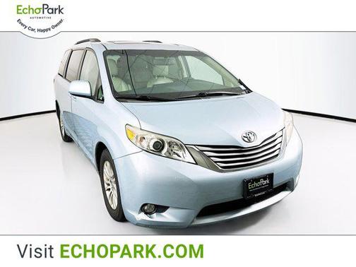 2016 Toyota Sienna XLE