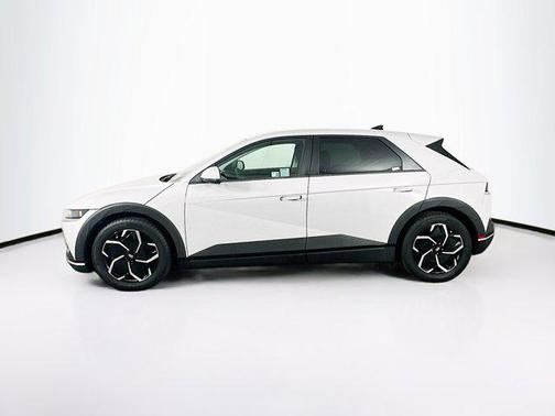 2024 Hyundai IONIQ 5 SE