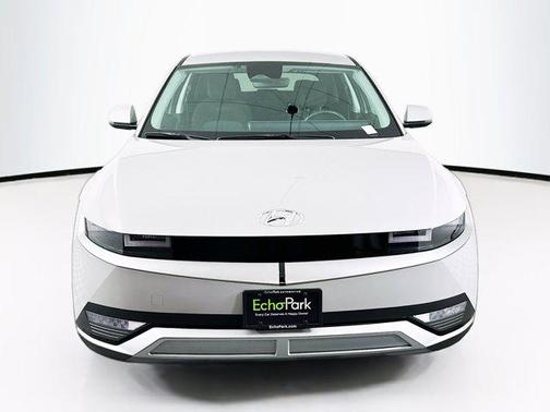 2024 Hyundai IONIQ 5 SE