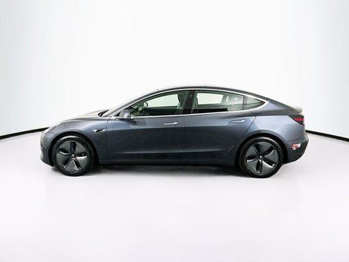 Pearl White Multi-Coat 2018 Tesla Model 3 Long Range