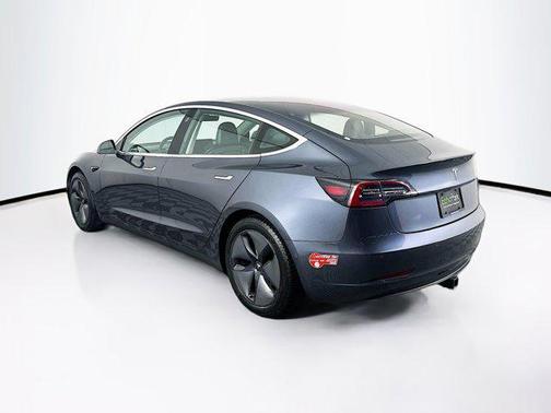Pearl White Multi-Coat 2018 Tesla Model 3 Long Range