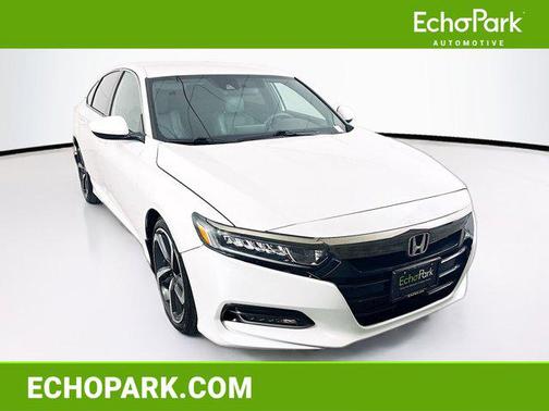 Platinum White Pearl 2018 Honda Accord Sport