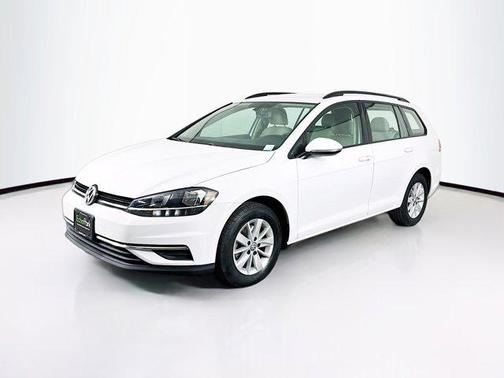 2018 Volkswagen Golf SportWagen TSI S