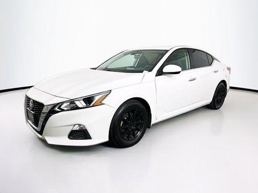 2020 Nissan Altima S FWD