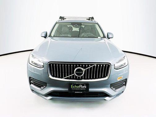 2020 Volvo XC90 Hybrid T8 Momentum 6 Passenger