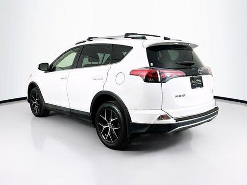 2016 Toyota RAV4 SE